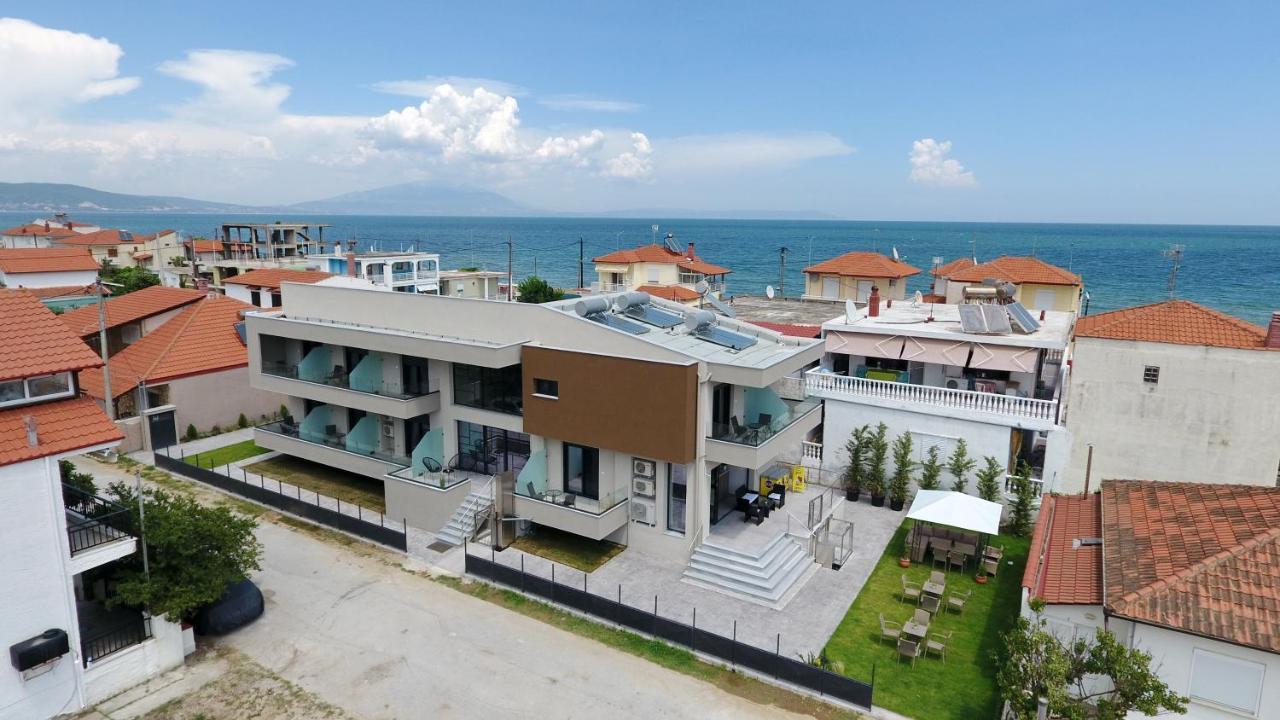 Cynthia Aparthotel Nea Vrasna Exterior photo